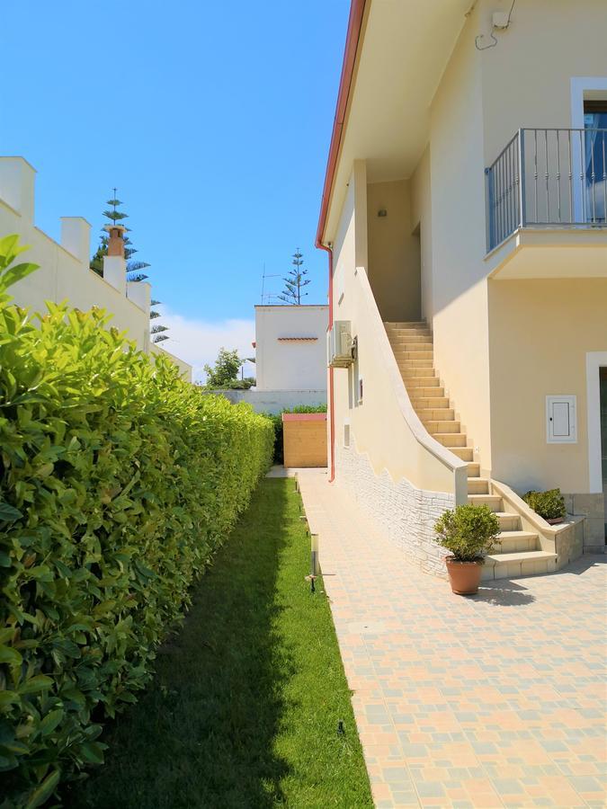 Bed and Breakfast Dimora Mariu Таранто Екстер'єр фото